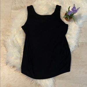 Old Navy Athletic top with open back size M